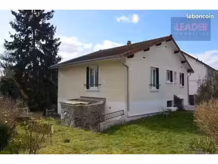 pavillon 6 pièces 105 m²