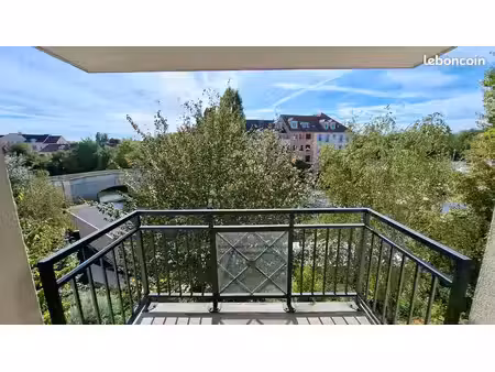 appartement f4 à port cergy