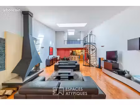 loft 6 pièces 149 m²