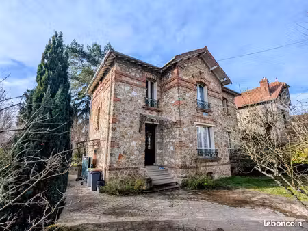 maison 6 pièces 120 m²