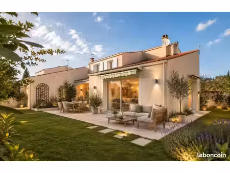 maison 6 pièces 157 m²