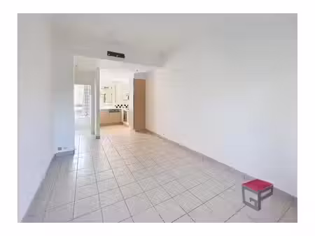 appartement à louer à avenue dolez 48 uccle (vbe63885)