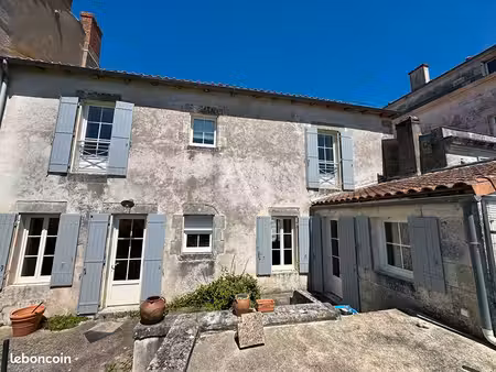 maison de ville 5 pièces 94 m²