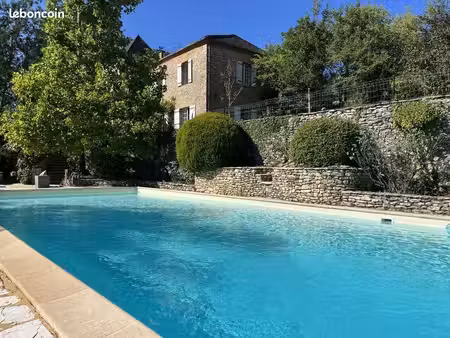 maison 6 pièces 178 m²