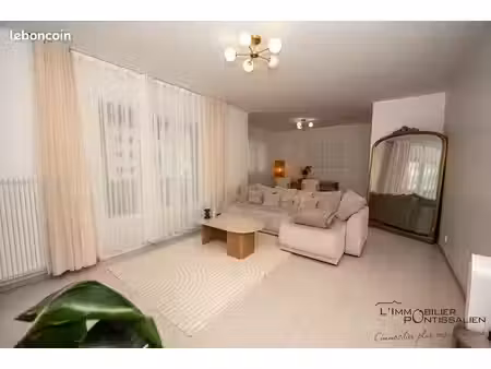 appartement 3 pièces 69 m²