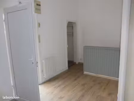 appartement t1 rue michel roulland