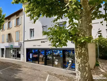 appartement 8 pièces 151 m²