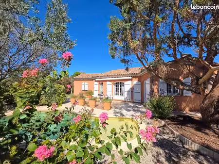 villa 4 pièces 111 m²