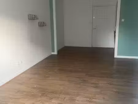 local commercial