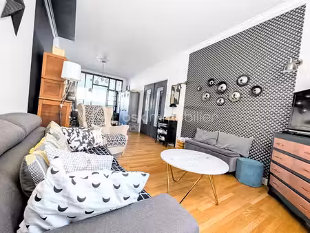 coup de cœur – maison t7 avec 5 chambres  grande terrasse  atelier et parkings – à 2 minut