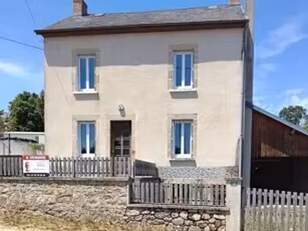 vend jolie maison en campagne avec petit terrain