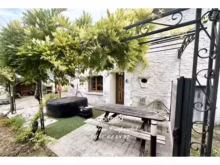 proche de barbezieux - maison en pierre rénovée  157 m2.