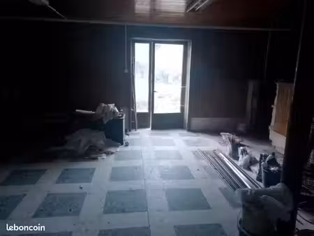local commercial