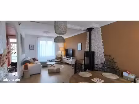 maison 7 pièces 97 m²