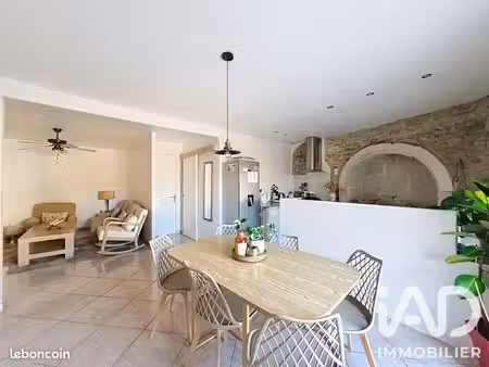 immeuble 76 m² milhaud