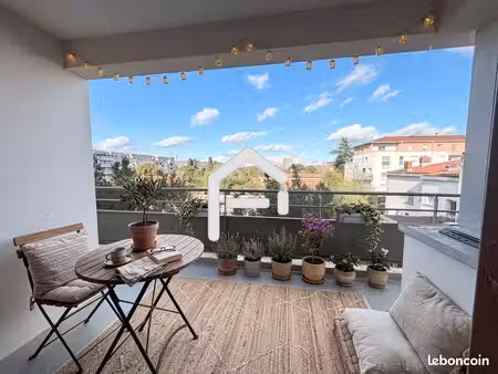 appartement 3 pièces 56 m²