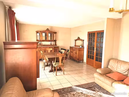 grand t4 balcon cave garage en sous sol toulouse saint cyprien metro arenes