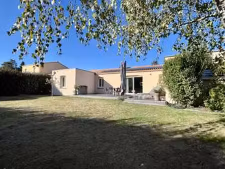 vente maison à bouaye (44830) : à vendre / 135m² bouaye