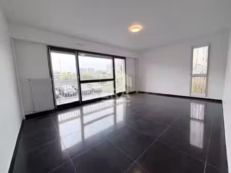 appartement 3 pièces 75 m² à vendre / acheter créteil 94000 ? | era immobilier