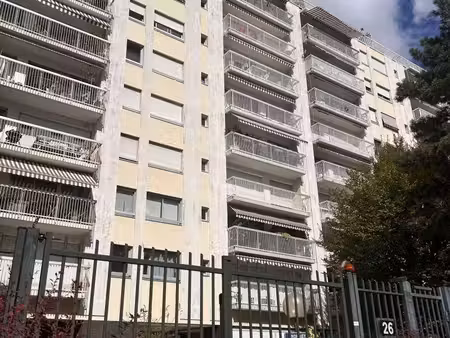 appartement à montrouge (92120)
