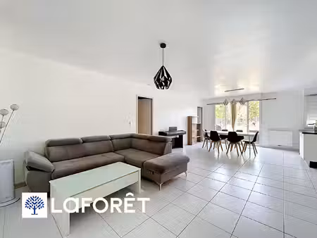 maison récente de plain-pied 4 chambres - joué-sur-erdre