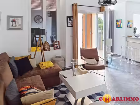 appartement bon état locataire en place