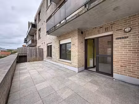 lumineux appartement 2 chambres + bureau avec terrasse