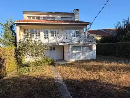15 mns est de metz : maison ind f5/6  144 m2  10 ares