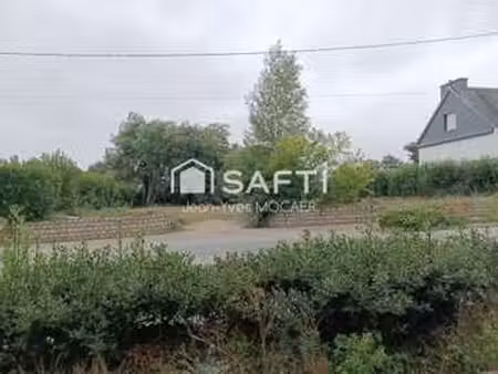 vente terrain à châteauneuf-du-faou (29520) : à vendre / 825m² châteauneuf-du-faou