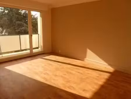 location appartement 2 pièces à nantes (44000) : à louer 2 pièces / 45m² nantes