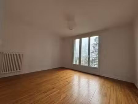 location appartement 3 pièces à nantes zola (44000) : à louer 3 pièces / 54m² nantes zola