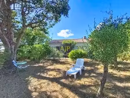 location maison meublé aux moutiers-en-retz (44760) : à louer meublé / 92m² les moutiers-e