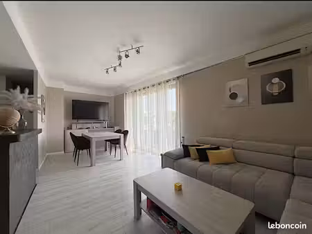 barriere de paris t4 de 82 m2