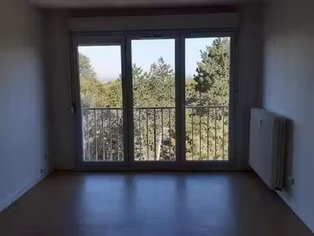 appartement 4 pièces 75 m²