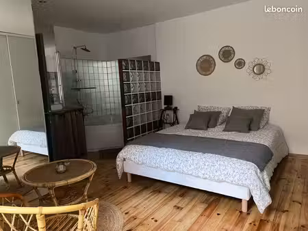 location charmant t2 à hyères deseptembre à mai