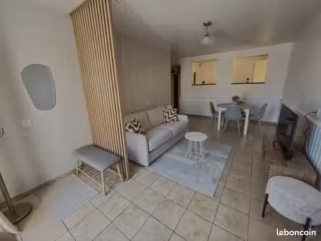 ? à louer — appartement p2 rénové et meublé