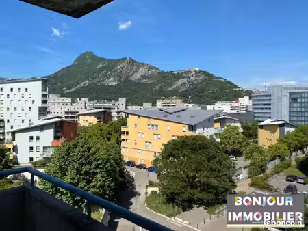 studio 1 pièce 29 m²