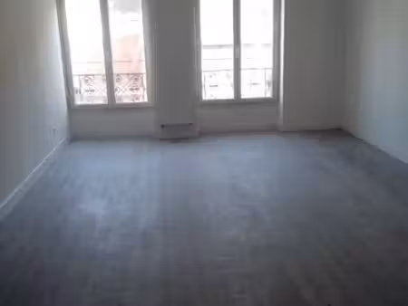appartement - centre ville de rive-de-gier