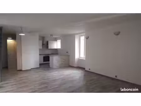 grand t3 à louer