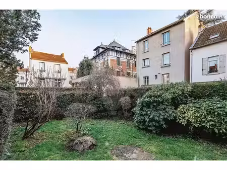 maison 7 pièces 166 m²