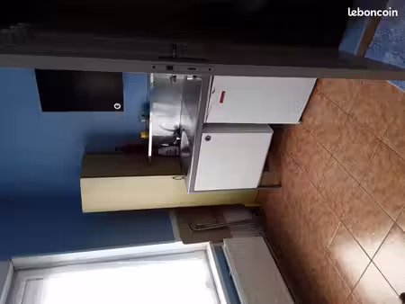 étudiants exclusivement