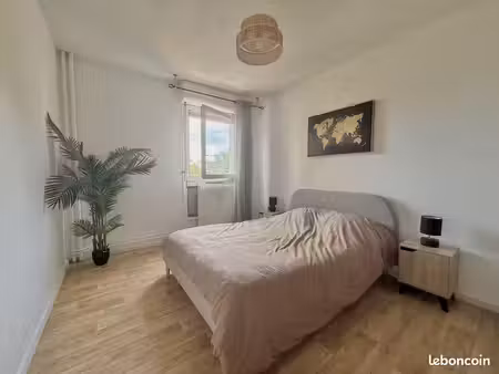 appartement t2 45m2 - eau chaude et chauffage inclus