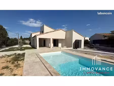 villa 5 pièces 140 m²