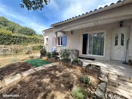 villa 3 pièces 75 m²