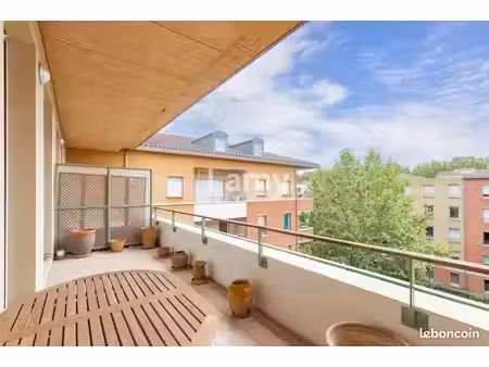 duplex 4 pièces 110 m²