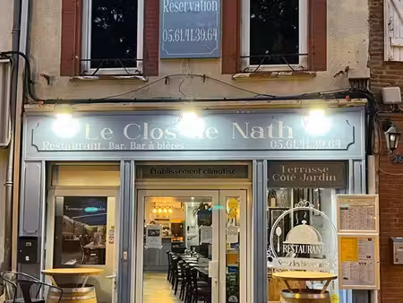 bar restaurant