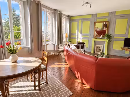 maison de caractère  lumineuse  avec cour intérieure – 3 chambres – gournay-en-bray