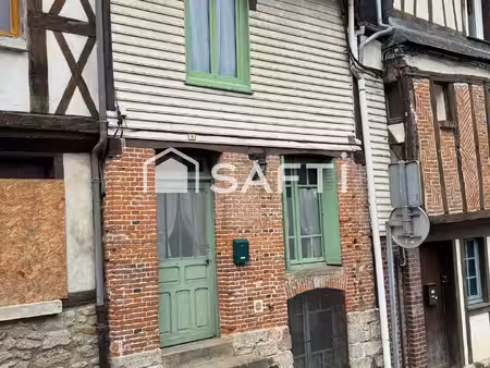 charmante petite maison au coeur de la ville