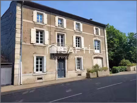 maison de maître avec beaux volumes.