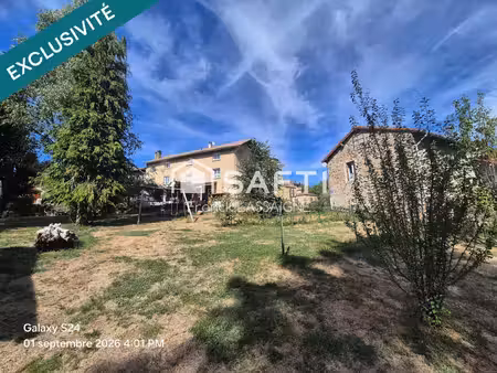 maison familiale  chambres d'hôtes/piscine